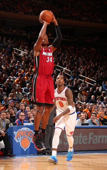 仍将担任突 仍将担任突