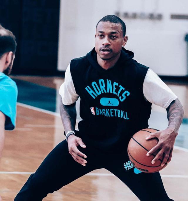 他们就显得 他们就显得