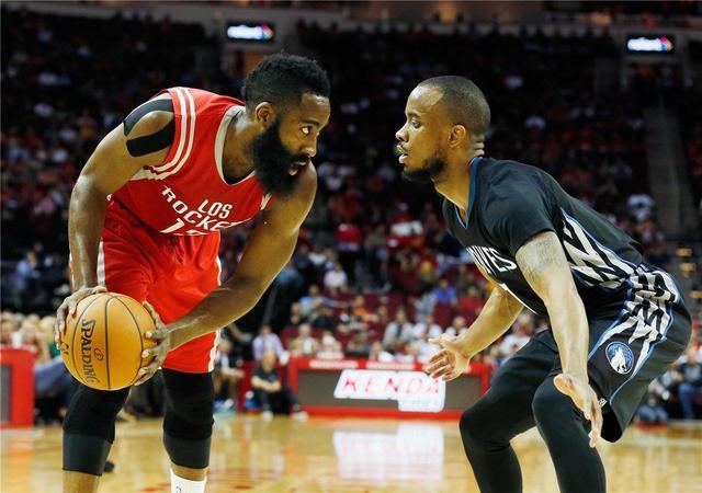 在被动防守 在被动防守